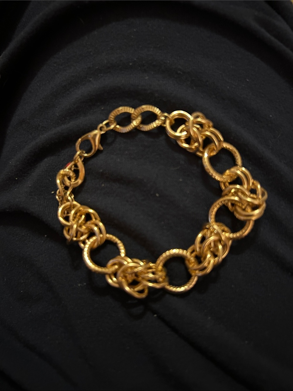 Textured Gold Link Bracelet - Women's Fashion Chain